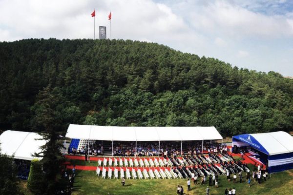 YEDİTEPE-ÜNİVERSİTESİ-MEZUNİYET-TÖRENİ YEDİTEPE-ÜNİVERSİTESİ-MEZUNİYET-TÖRENİ