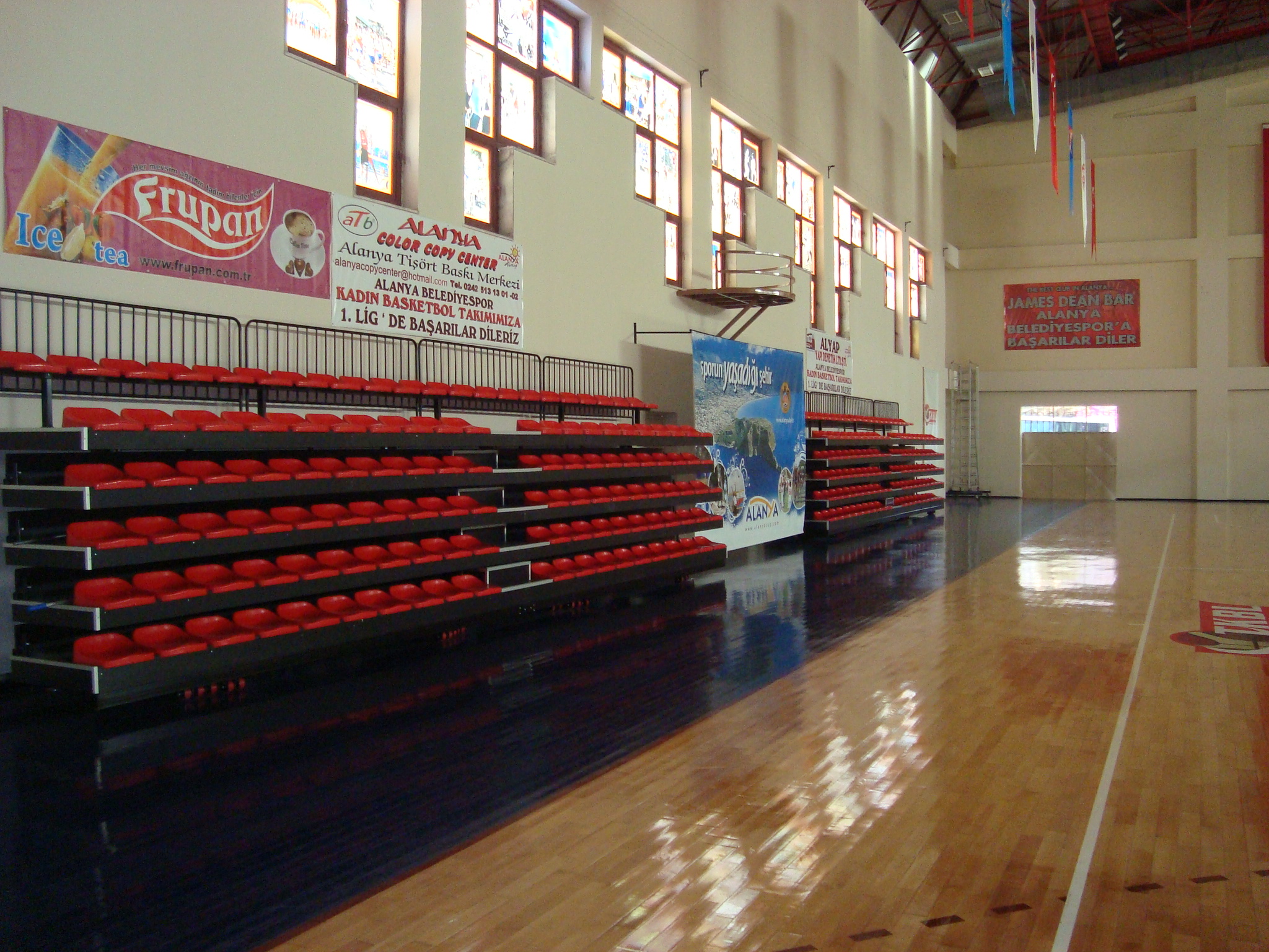 Alanya Kapalı Spor Salonu